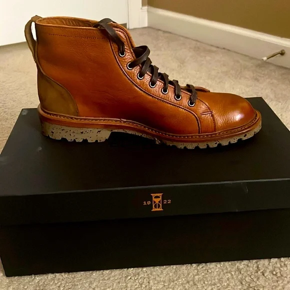 Allen Edmonds Discovery Lace-up Boots Allen Edmonds Men main image 4